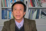 Vì sao bắt học sinh bơi trong giá rét?